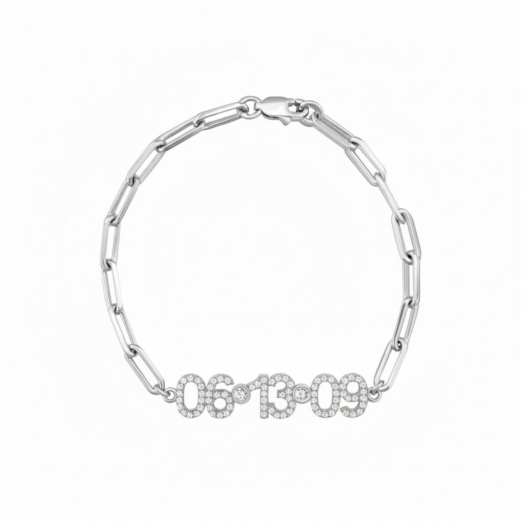 Paper Clip Date Personalized Bracelet in Sterling Silver